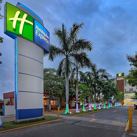 Holiday Inn Express Villahermosa By Ihg Esterno foto