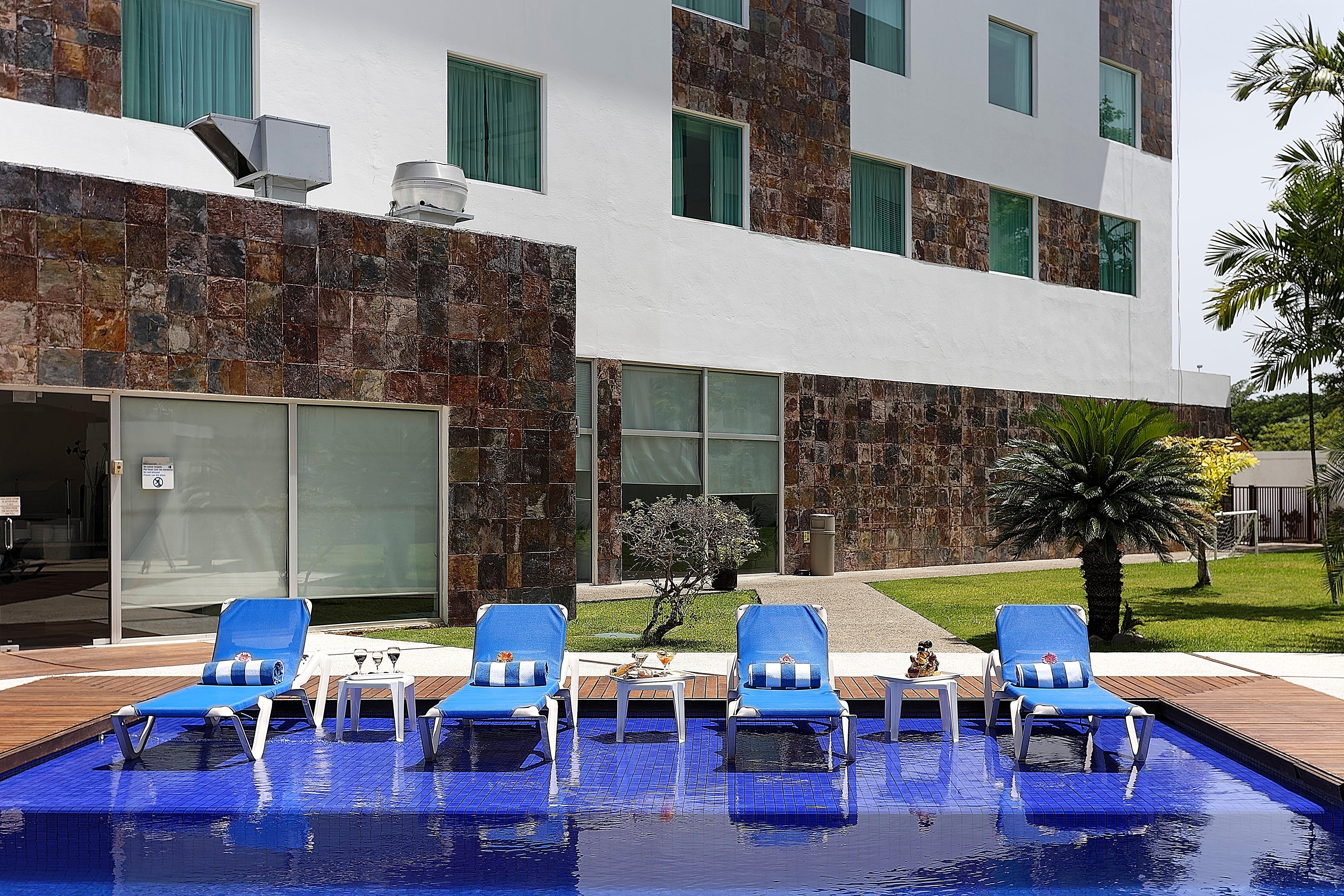 Holiday Inn Express Villahermosa By Ihg Esterno foto