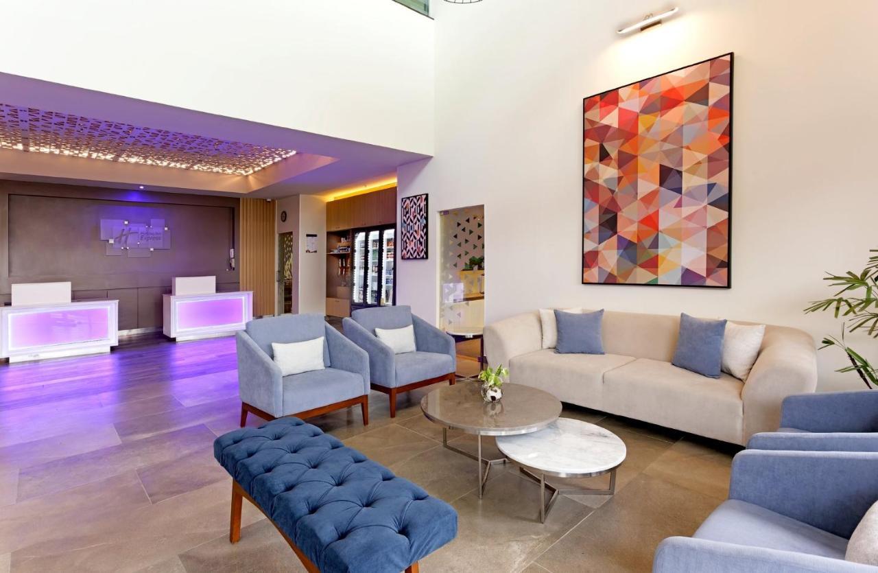 Holiday Inn Express Villahermosa By Ihg Esterno foto