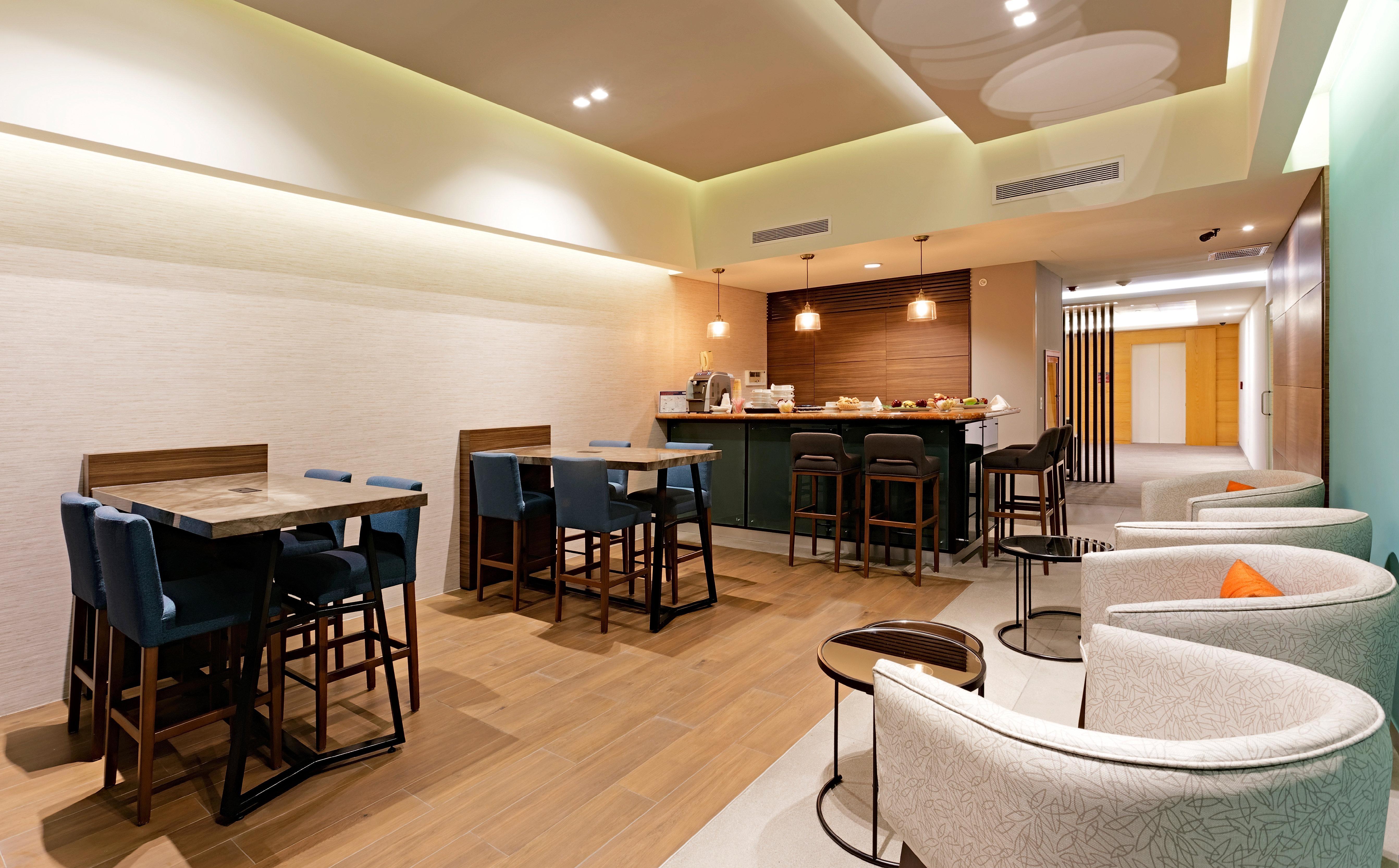 Holiday Inn Express Villahermosa By Ihg Esterno foto