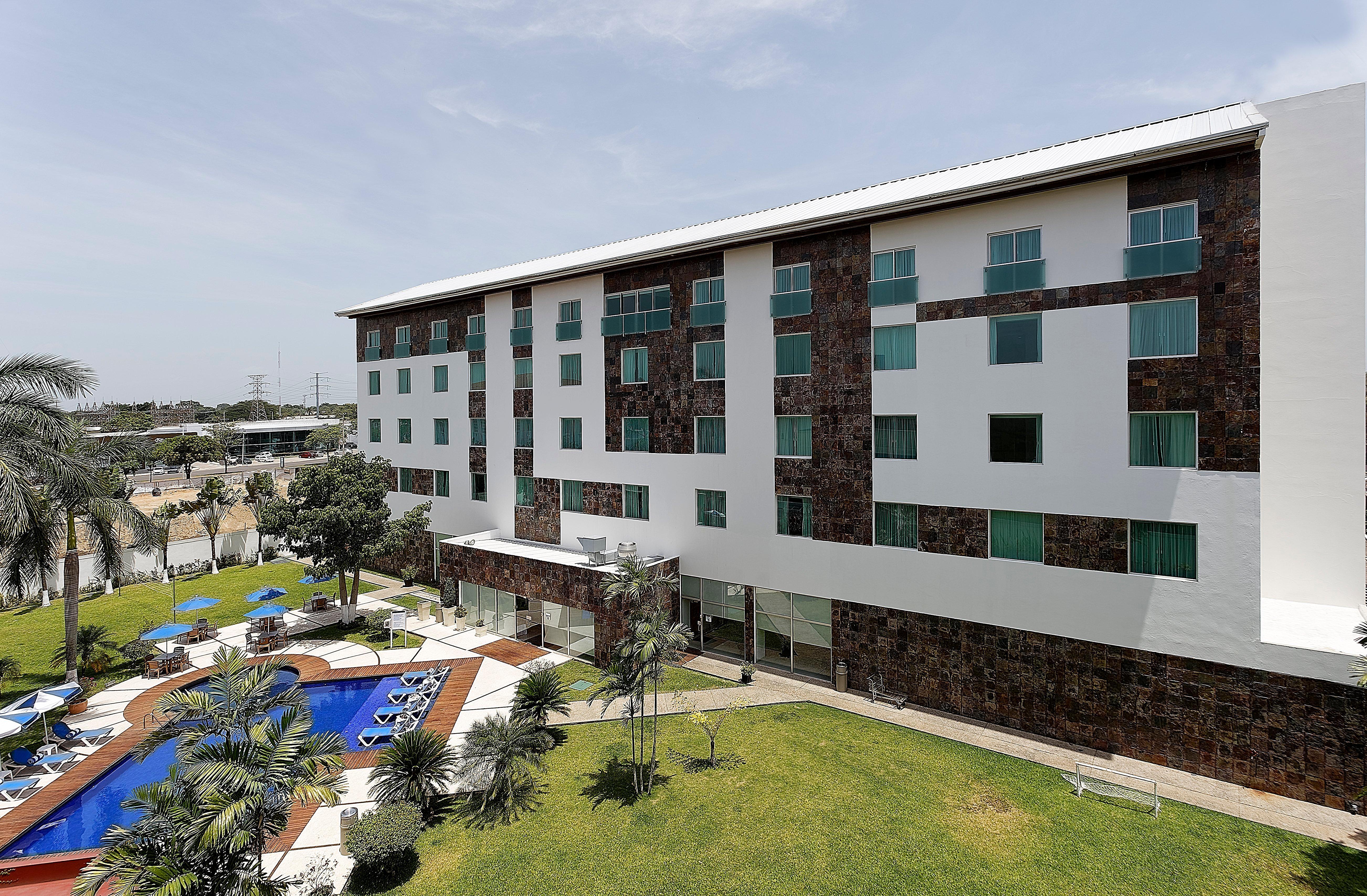 Holiday Inn Express Villahermosa By Ihg Esterno foto