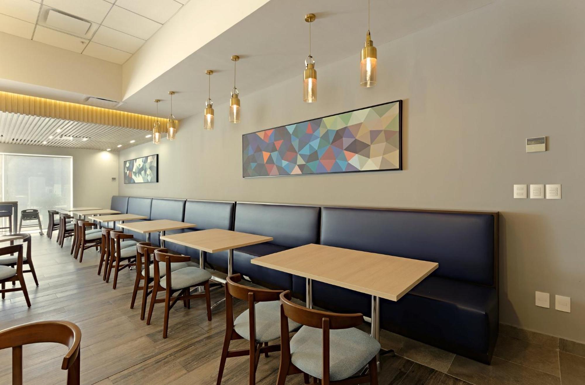 Holiday Inn Express Villahermosa By Ihg Esterno foto